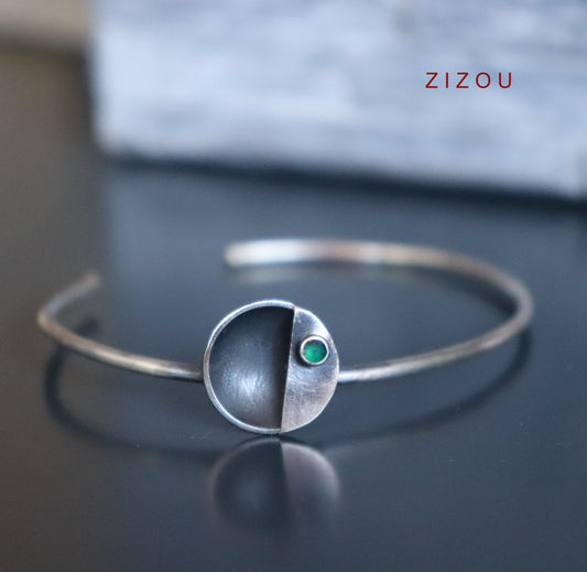 Moon phases/bracelet