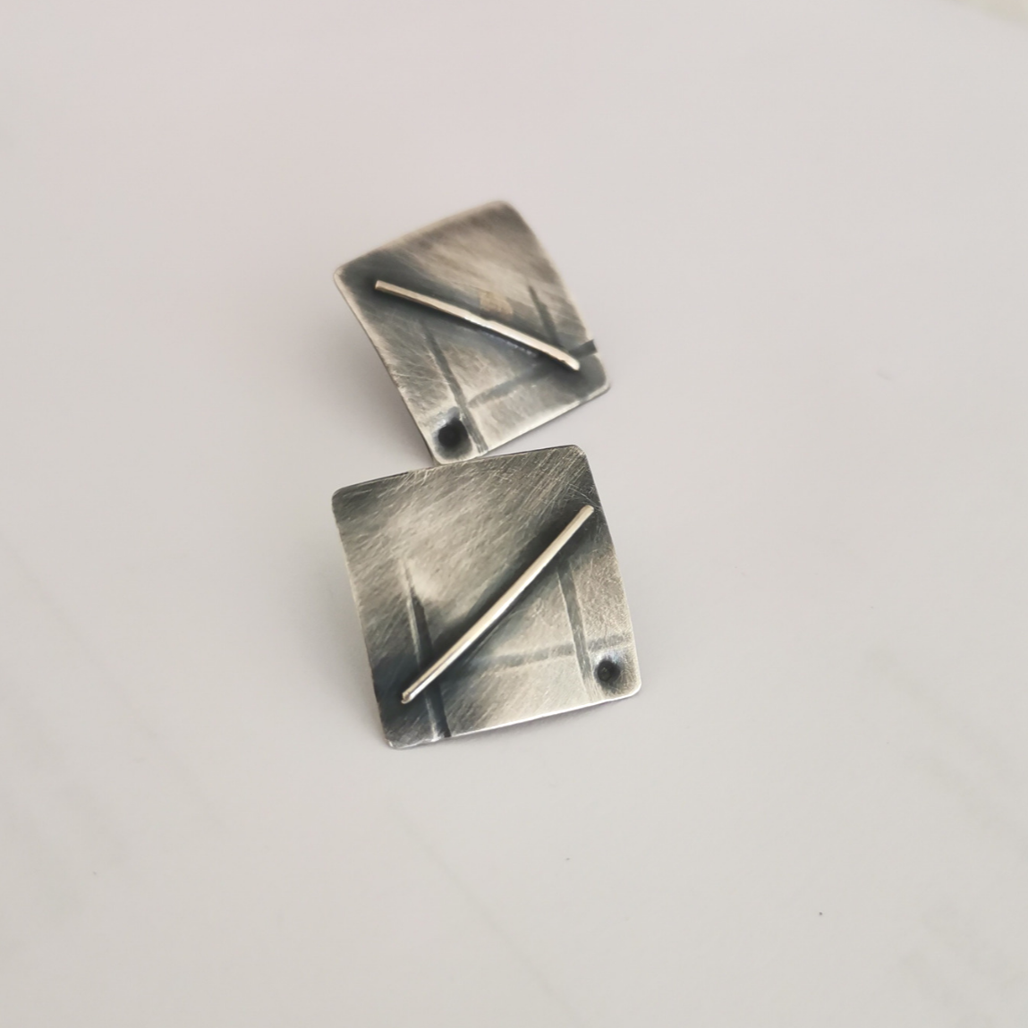 LINES / earrings