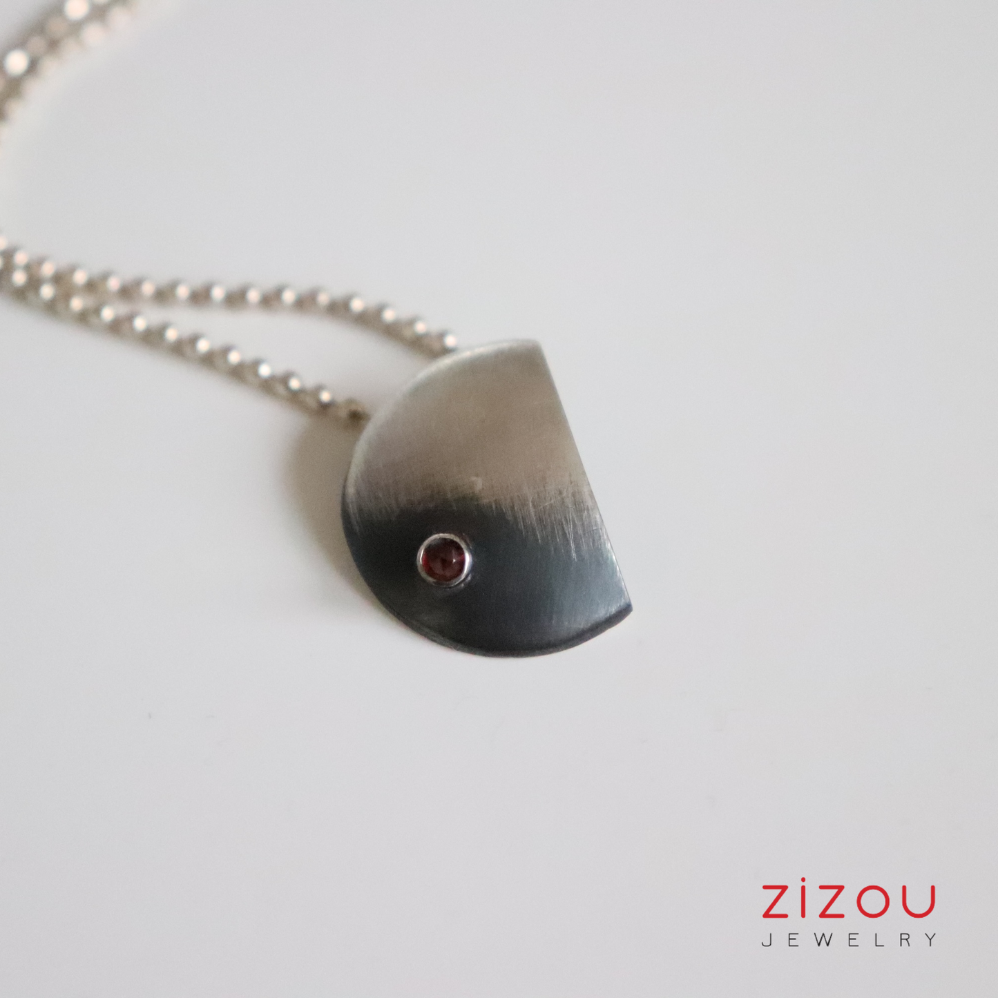 The Moon / garnet / necklace