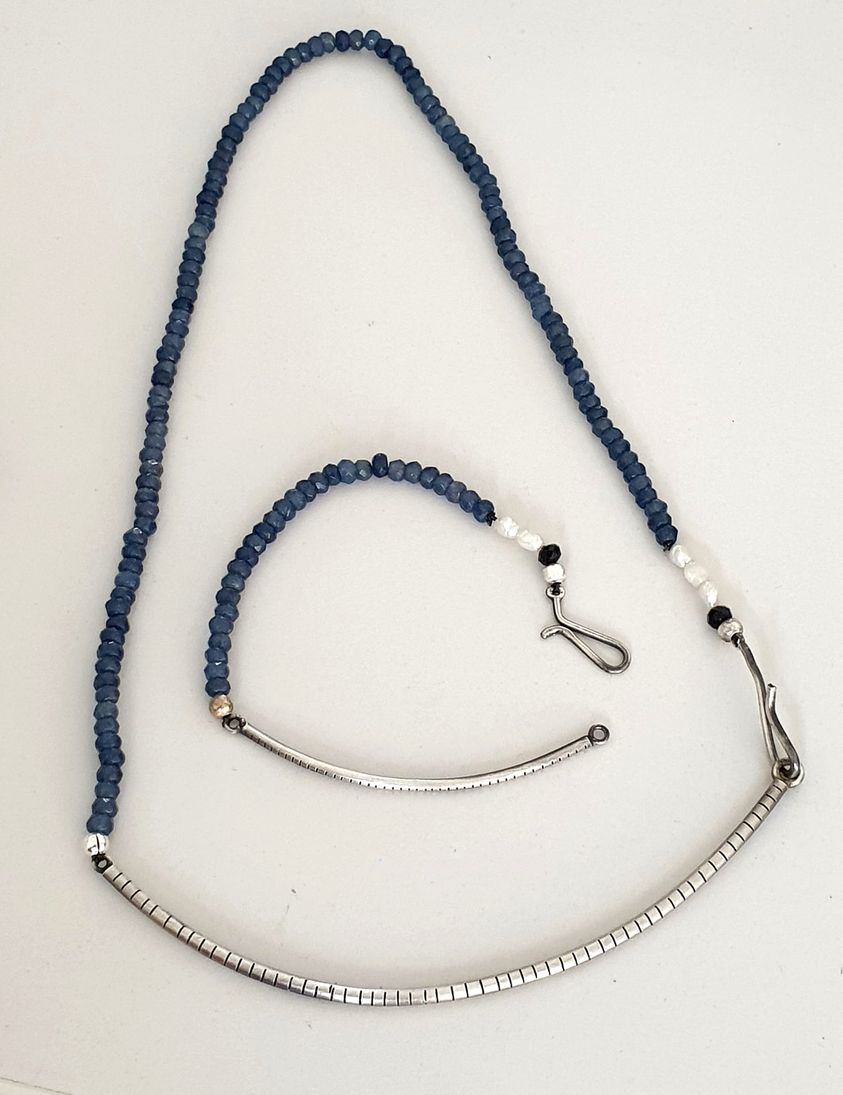 Stripes & Stones / necklace / blue