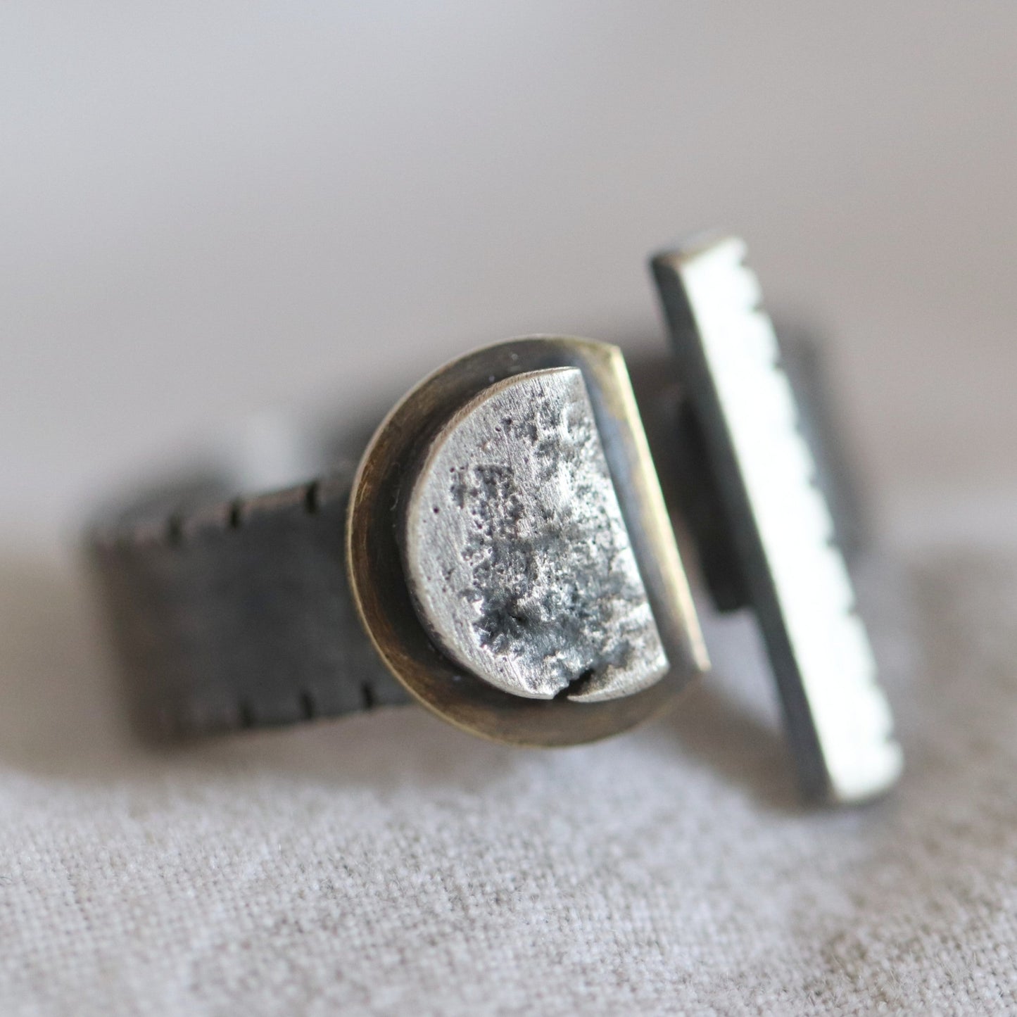 Industrial IV / Ring