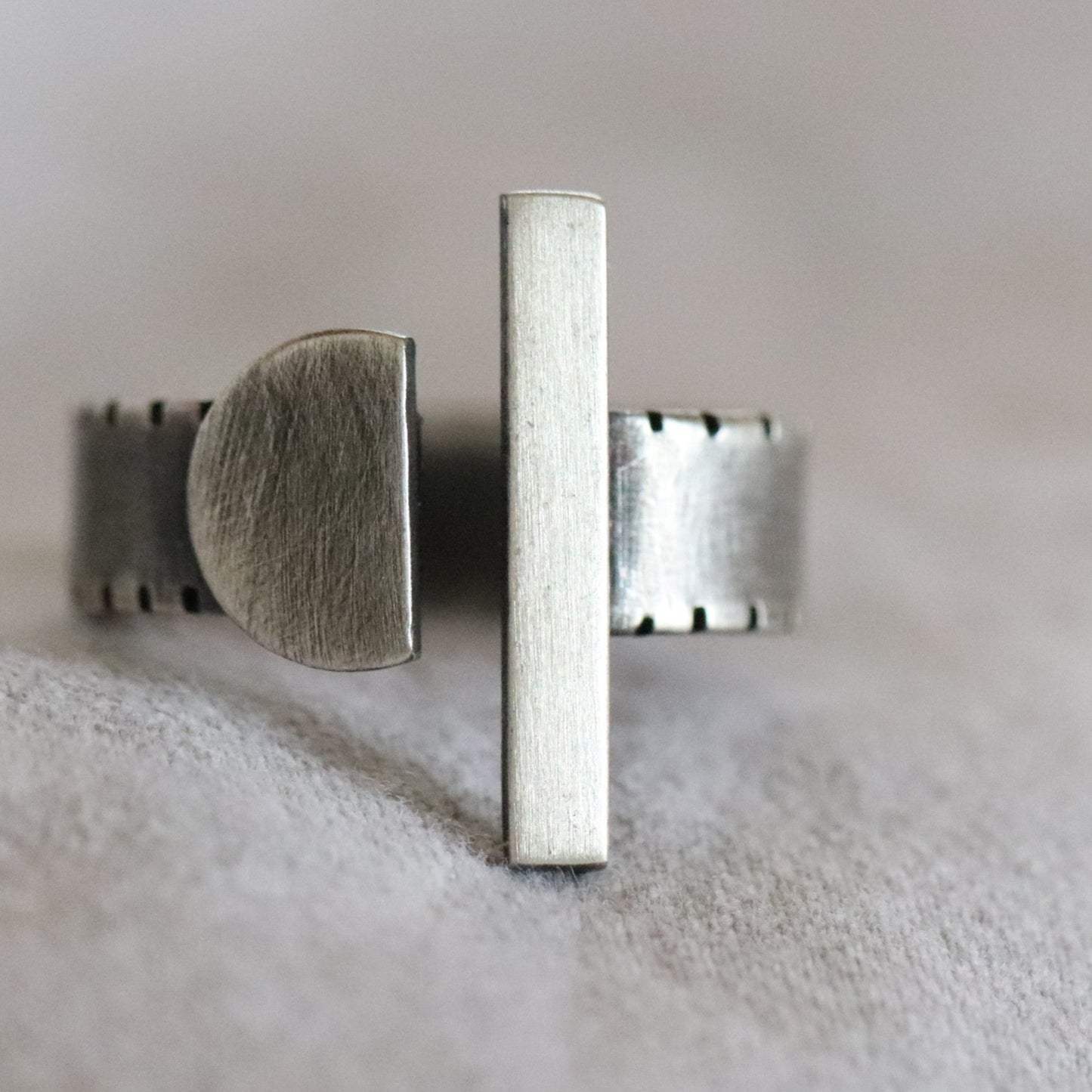 Industrial V / ring