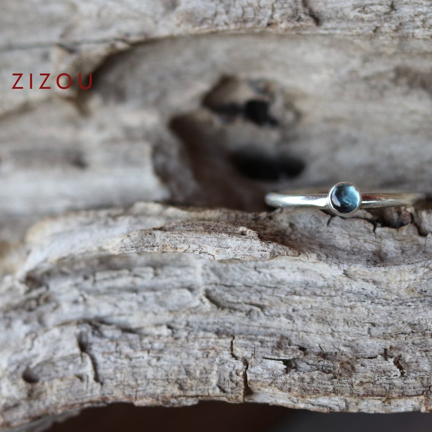 Minimal / TOPAZ / round / ring