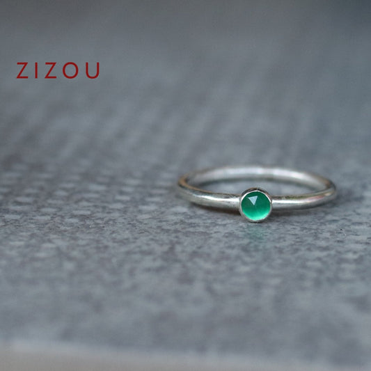 Minimal / green onyx / round / ring