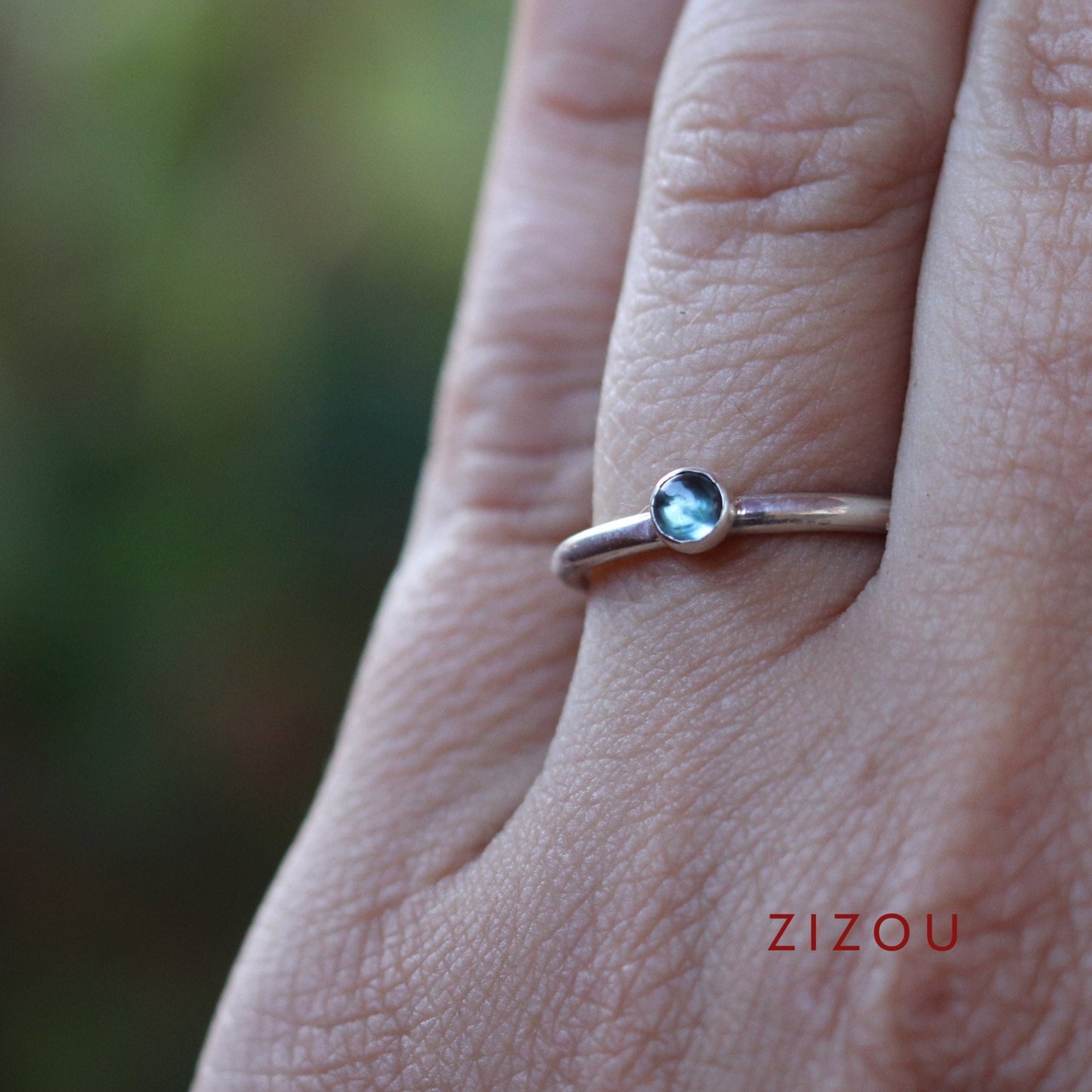 Minimal / TOPAZ / round / ring
