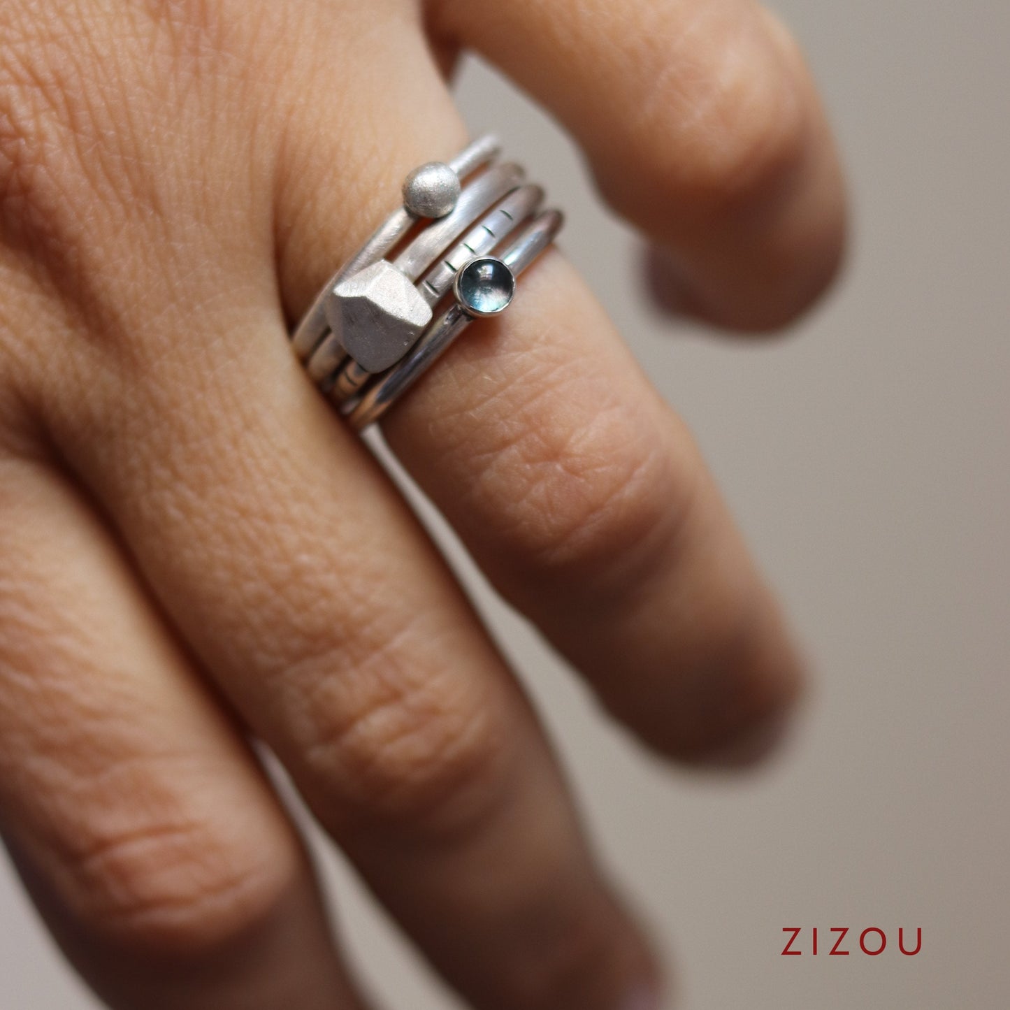 4U1 Spring vibes / topaz / round / ring