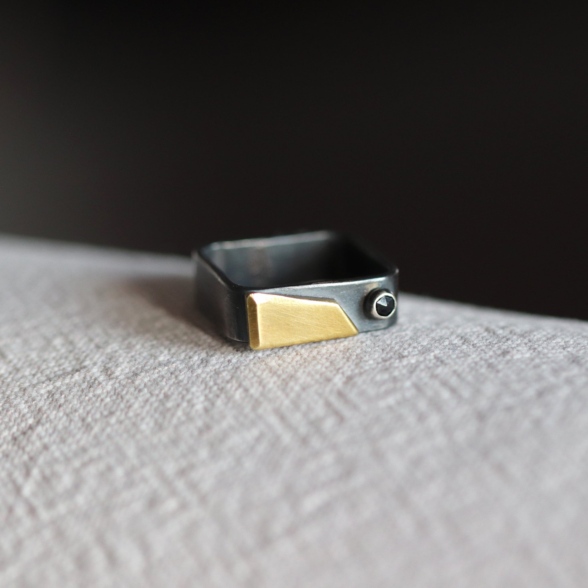 silver brass mix metal ring black spinel square unique contemporary