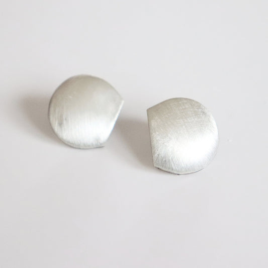 Full Moon / earrings