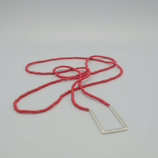 What are we keeping in Line / necklace /