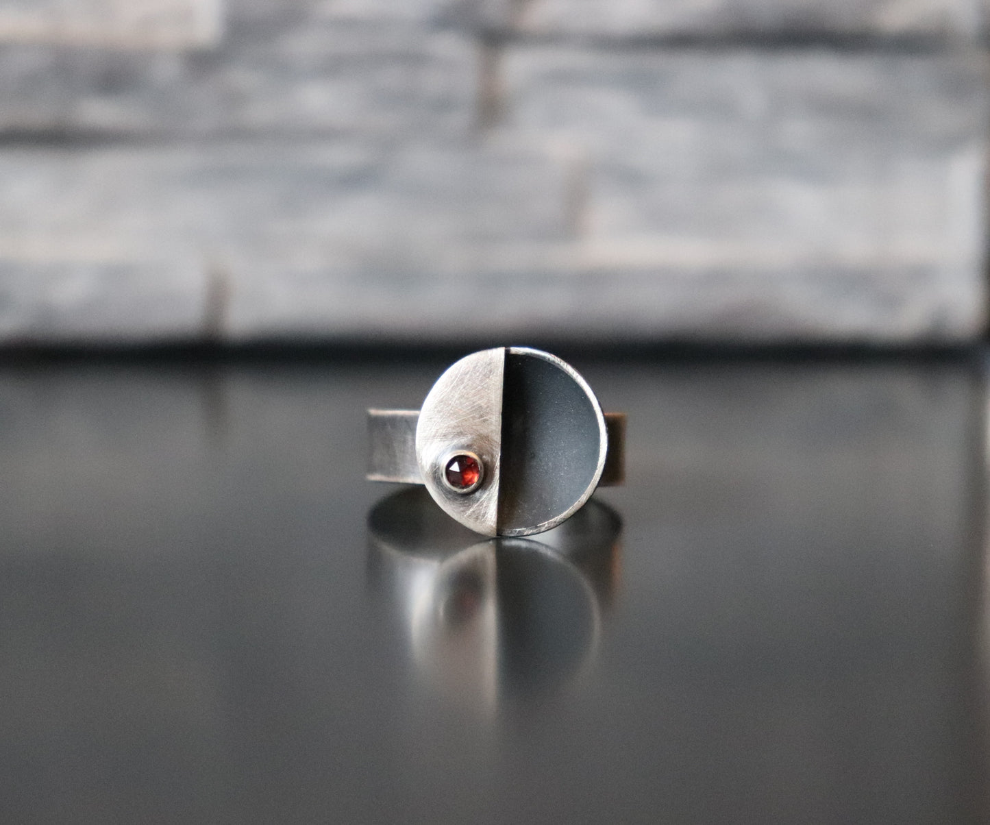 PHASES OF THE MOON / ring
