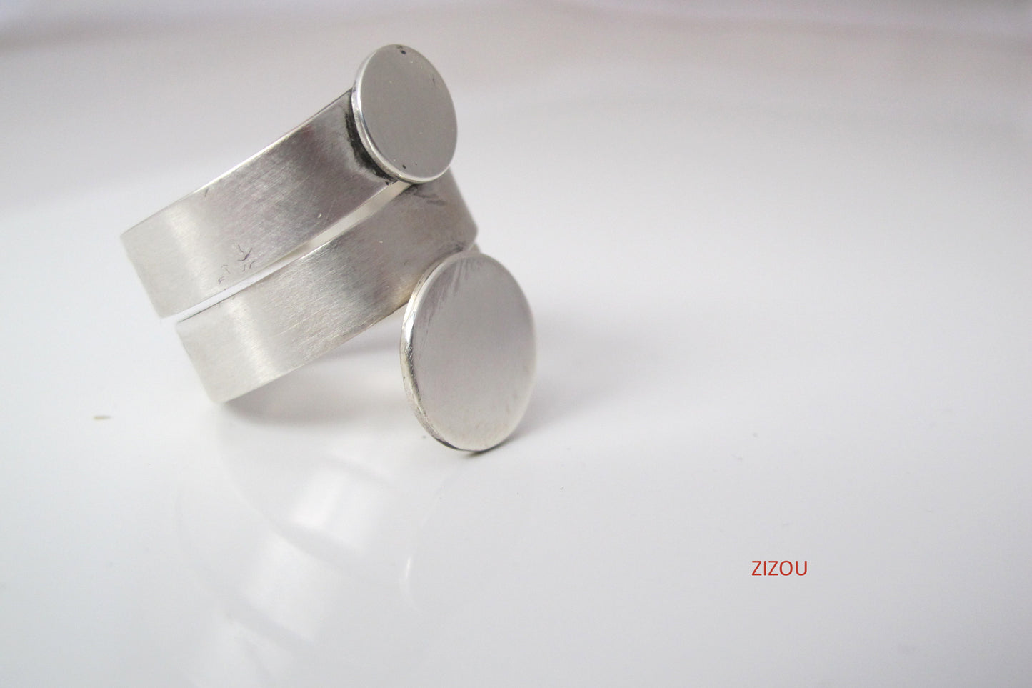SWRL with dot / ring