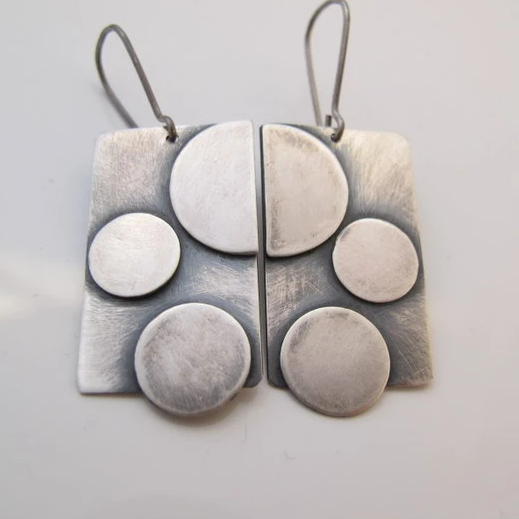 Dots M / earrings
