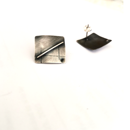 LINES / earrings