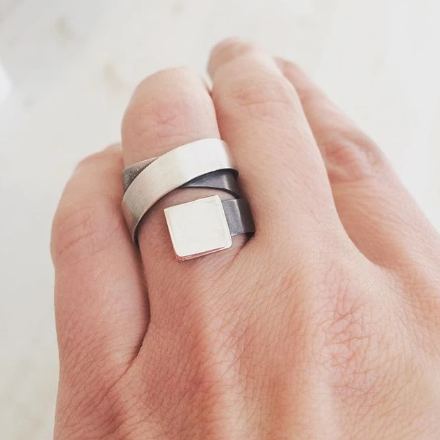 Tattoo / square / ring