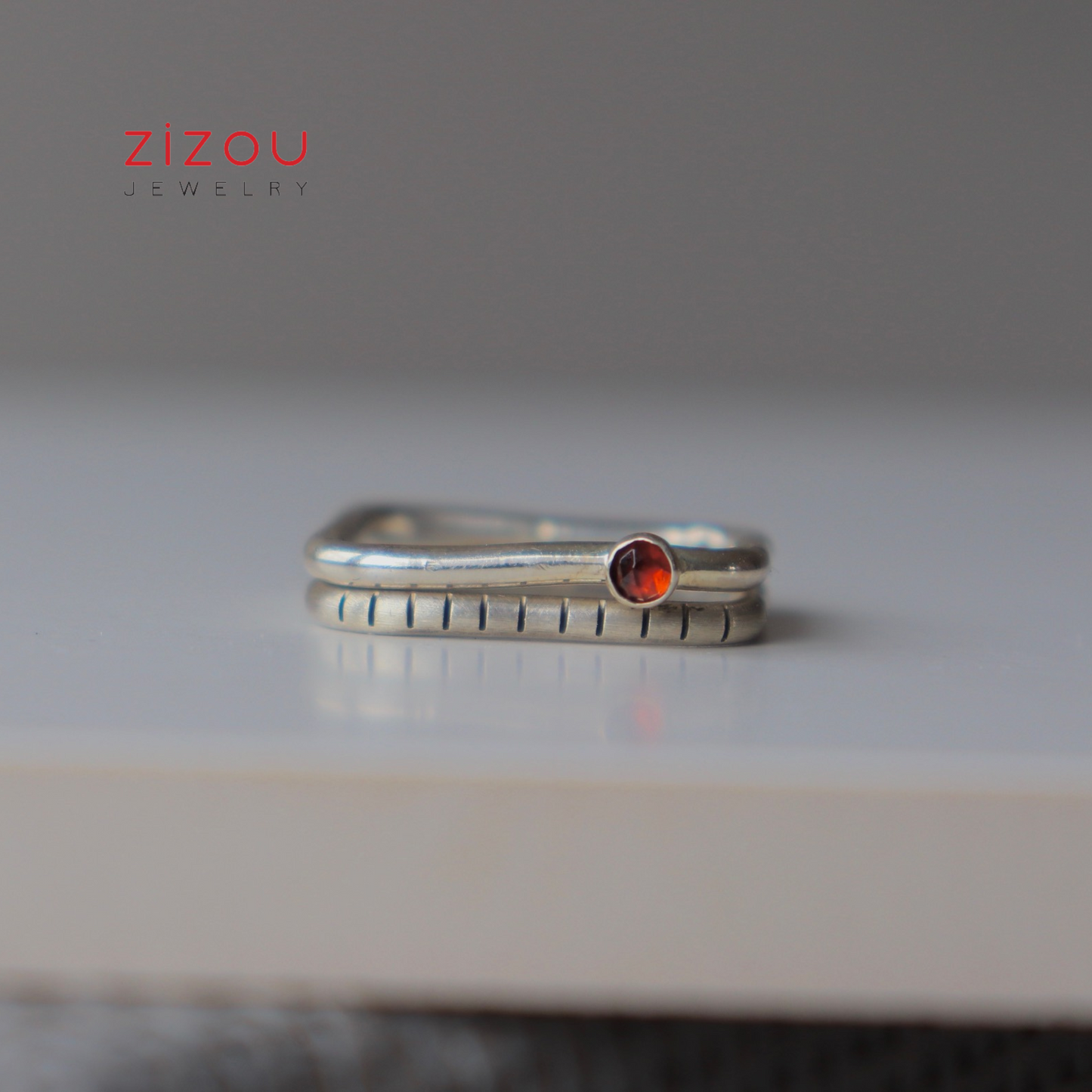 2-in-1 grenade / square / ring