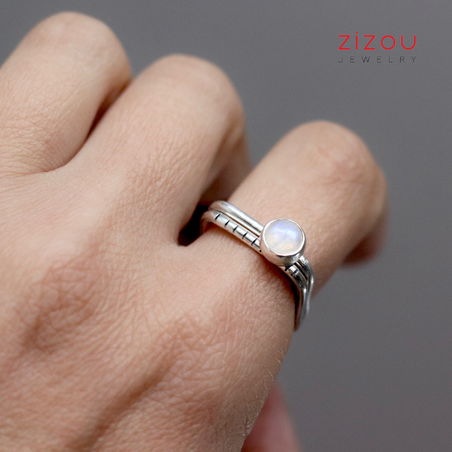 2-in-1 Moonstone / Square / Ring