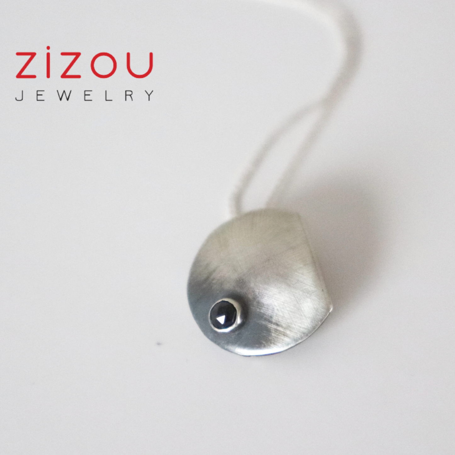 The Moon / Black spinel / necklace