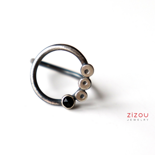 BuBBles / Black spinel / ring