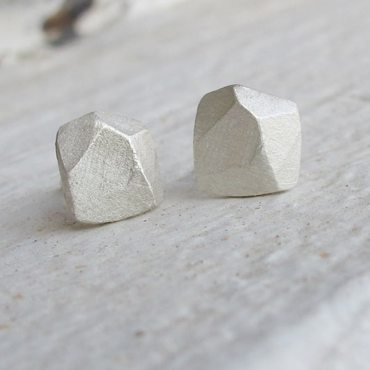 Stones M / earrings