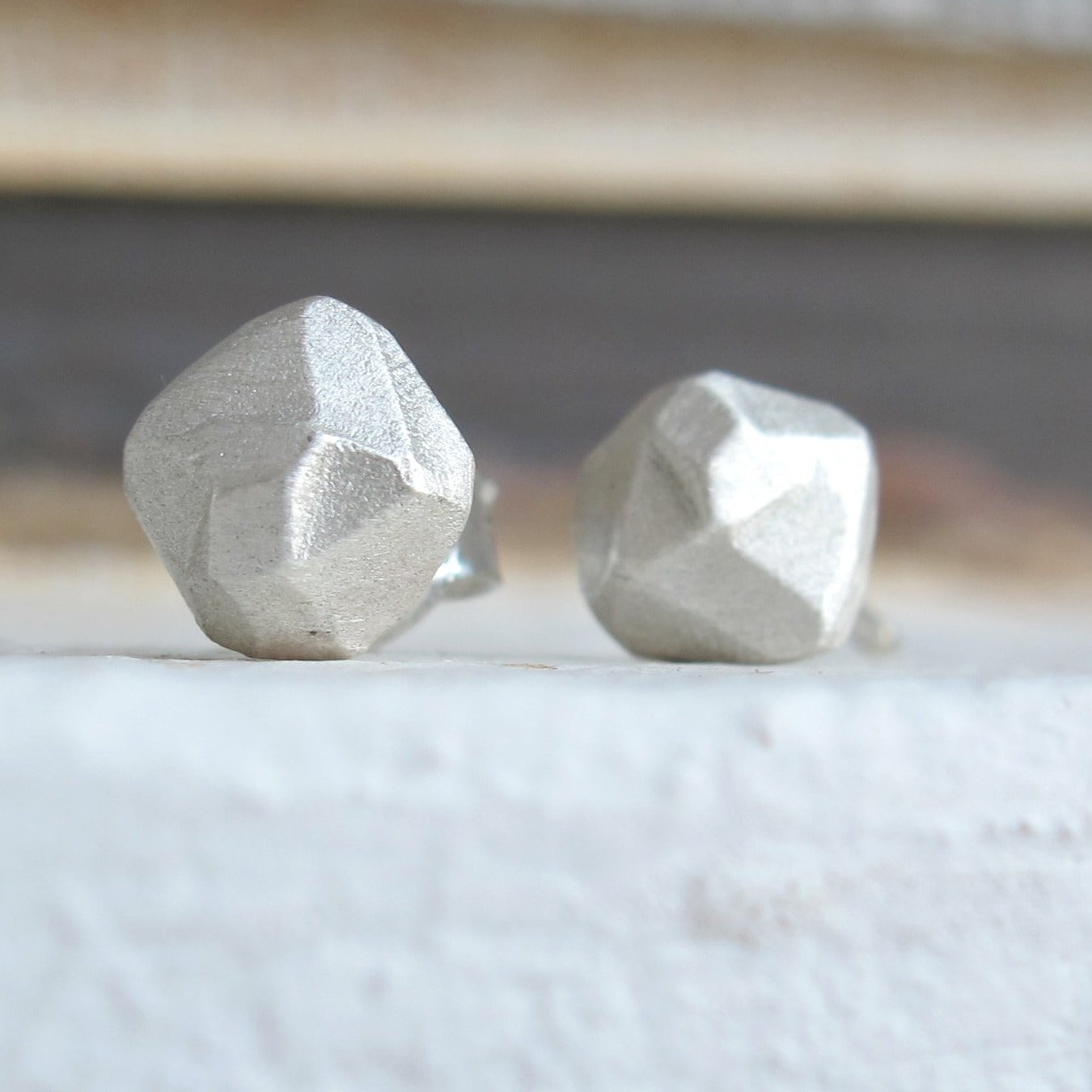 Stones S / earrings