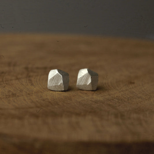 Stones M / earrings