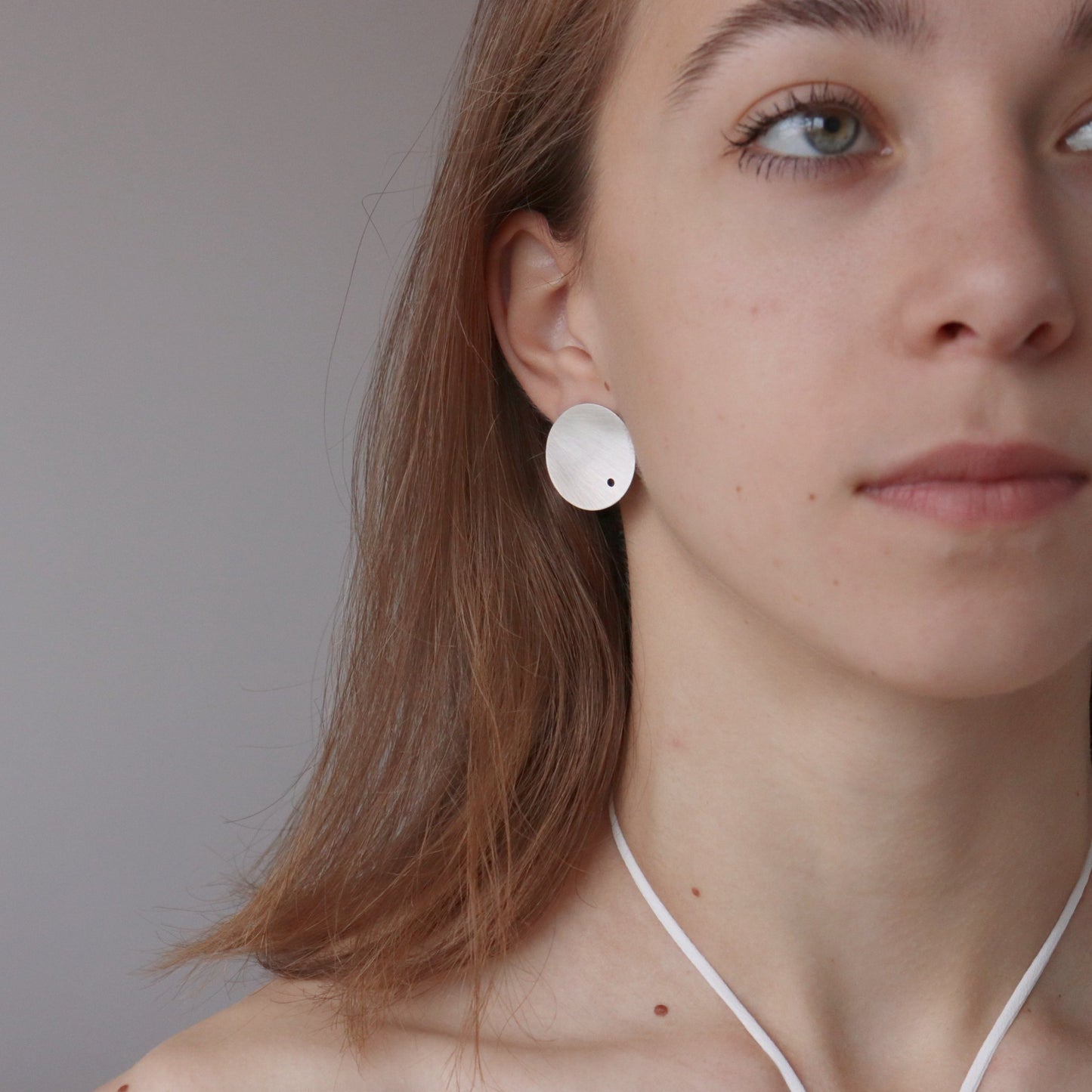 On the Moon / earrings