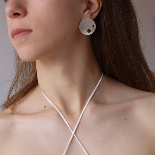 On the Moon / earrings