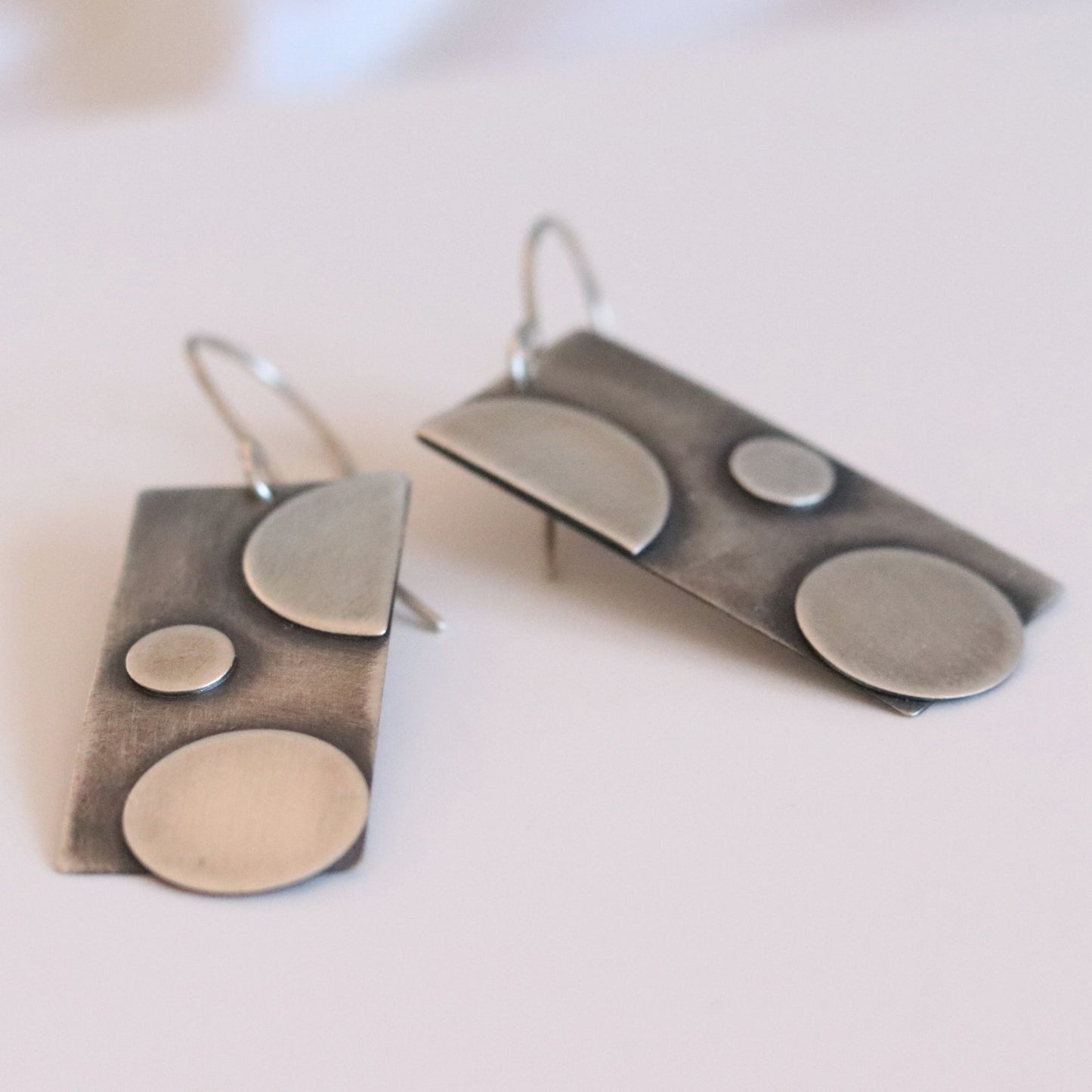 Dots M / earrings