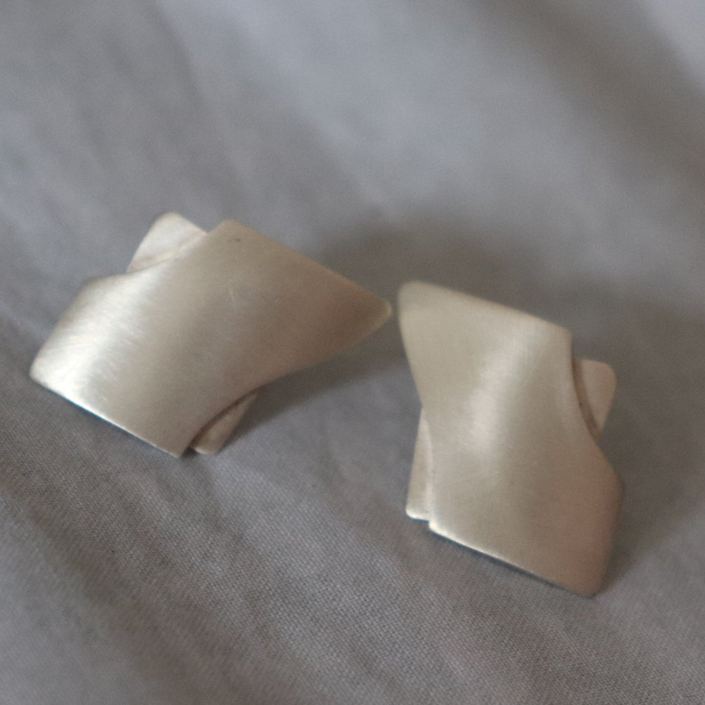 Fragment / earrings