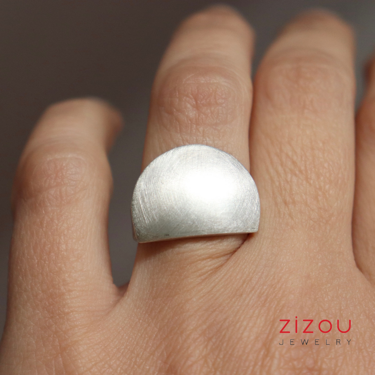 Full Moon / ring