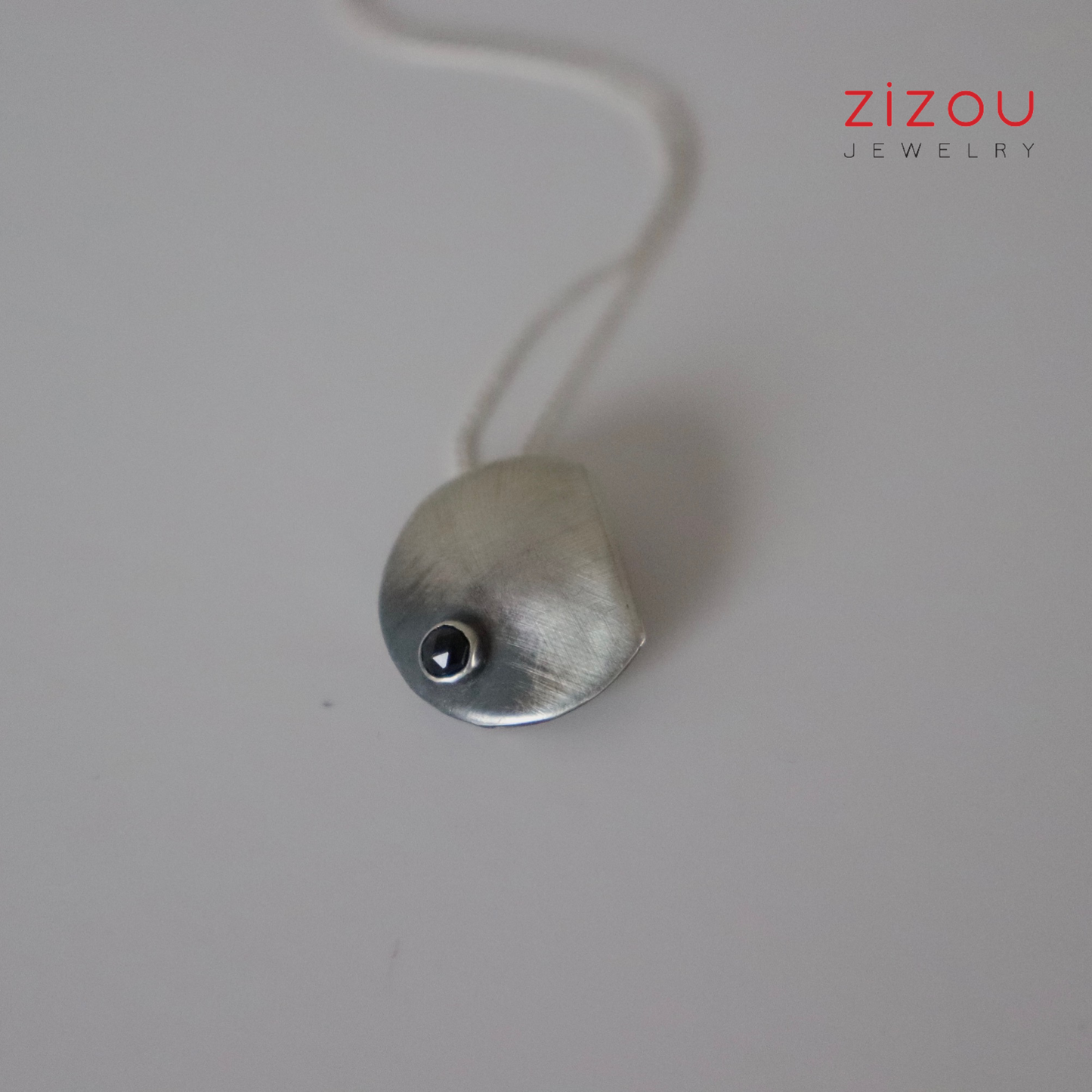 The Moon / Black spinel / necklace