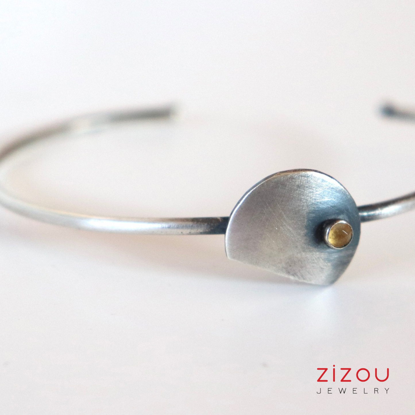 The Moon / citrine / bracelet