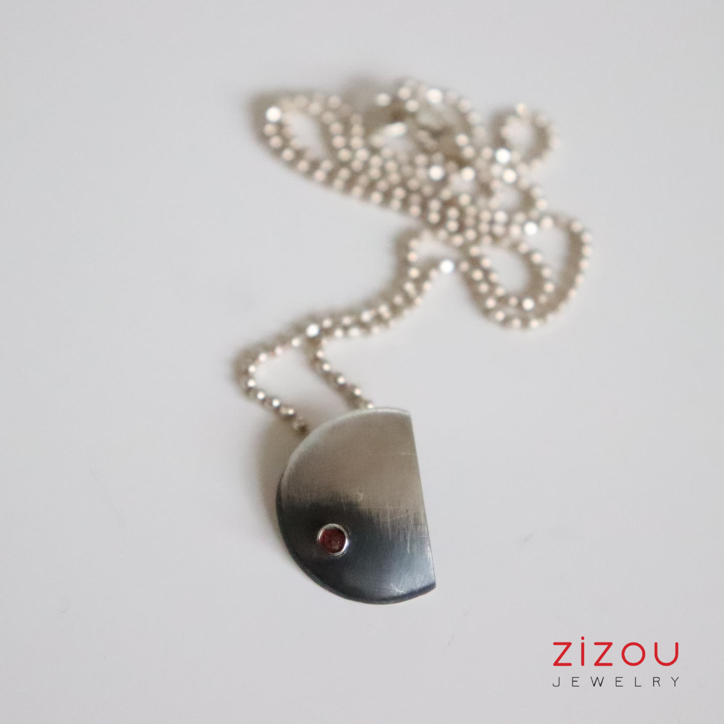 The Moon / garnet / necklace