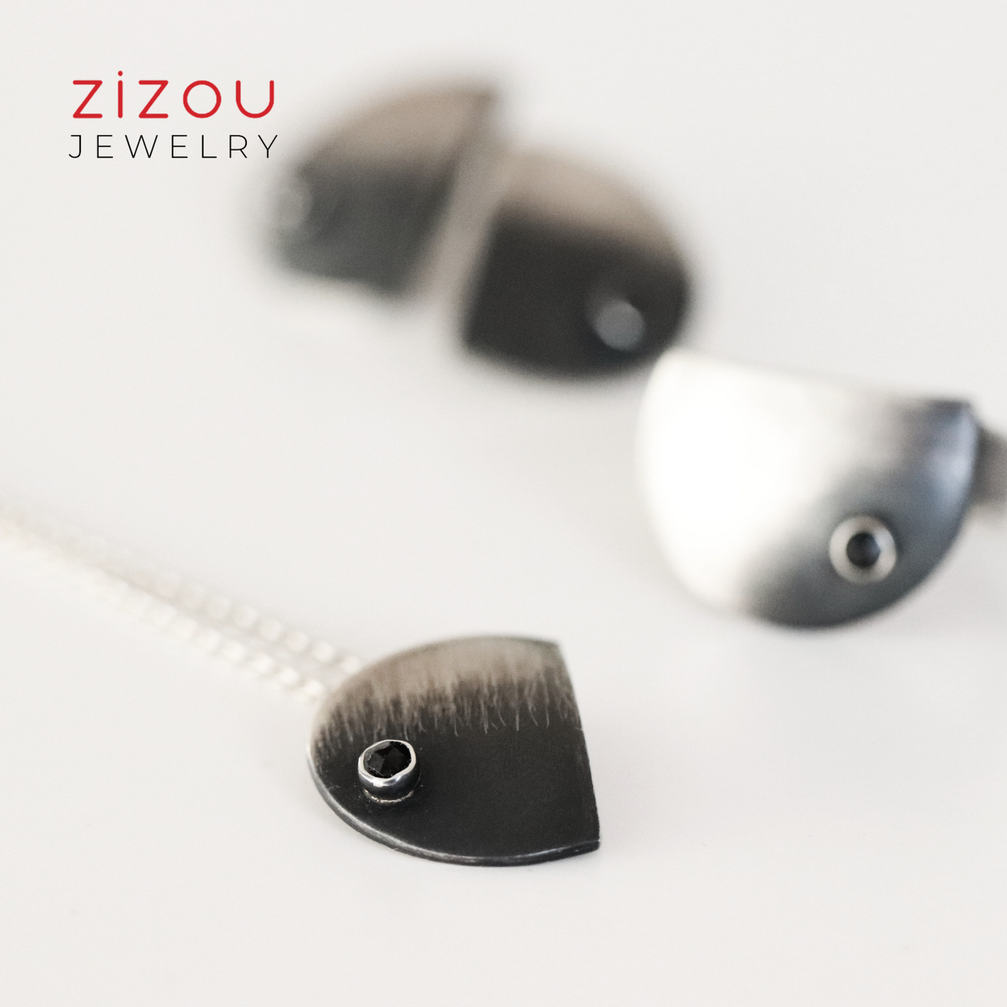 The Moon crescent / Black spinel / necklace