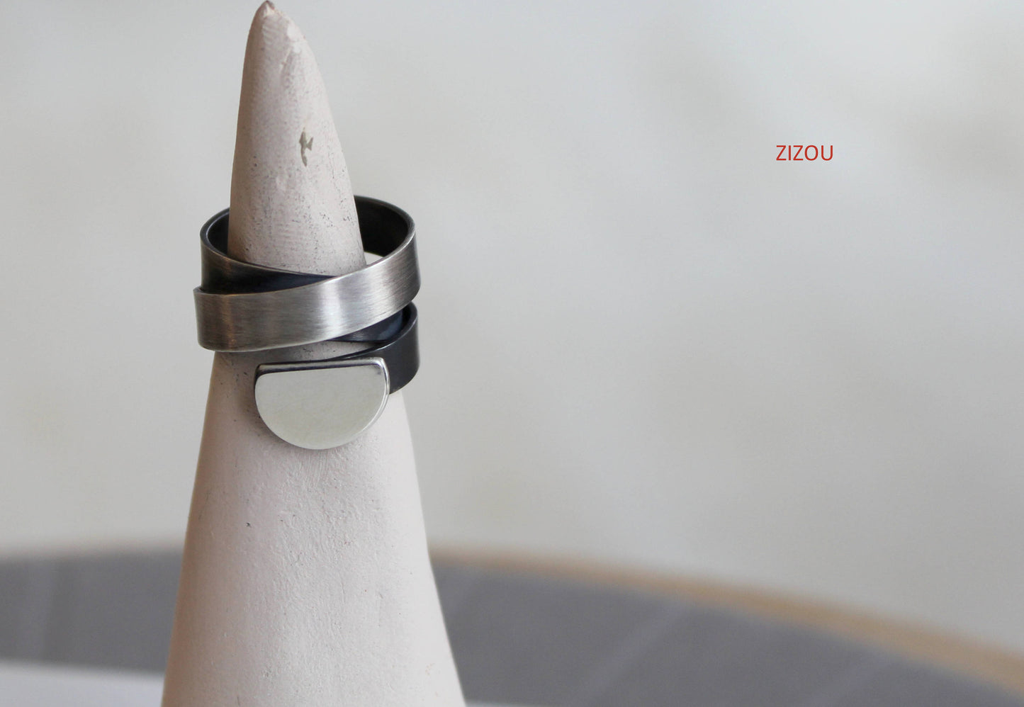 Tattoo / half circle / ring