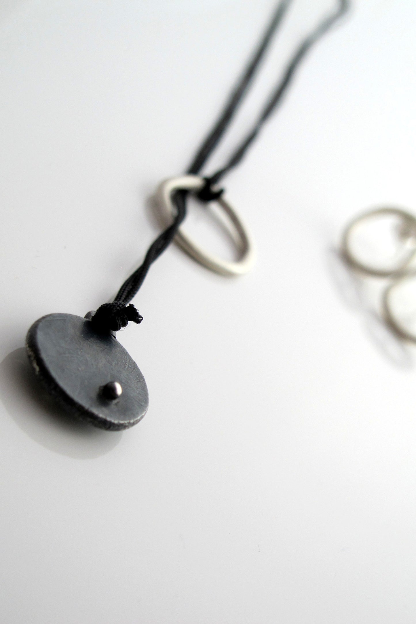 1of1 / necklace
