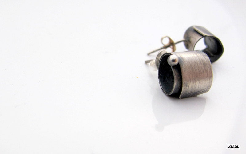 SWRL / earrings