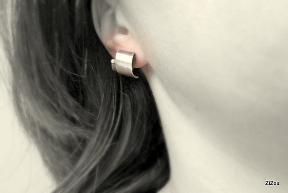 SWRL / Black / earrings