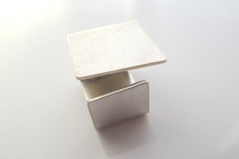 Cube / Ring