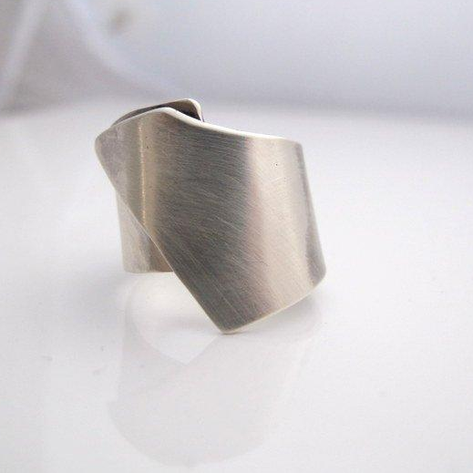 Fragment / Ring