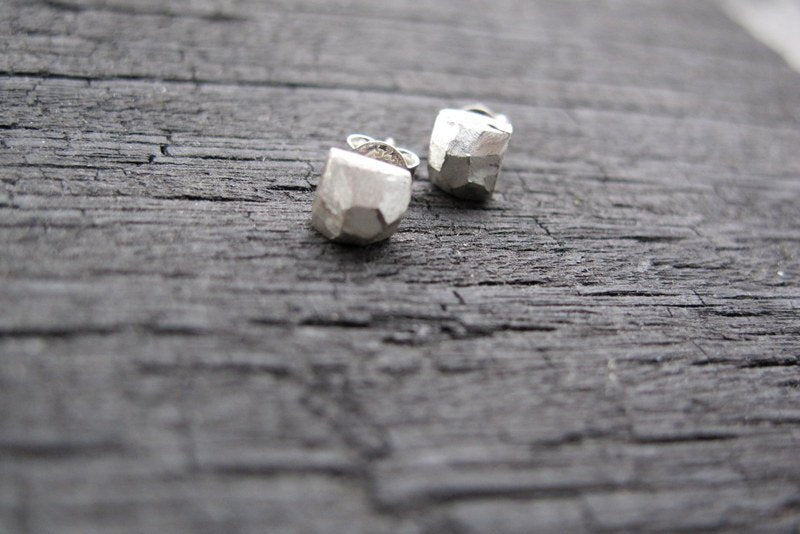 Nuggets / earrings