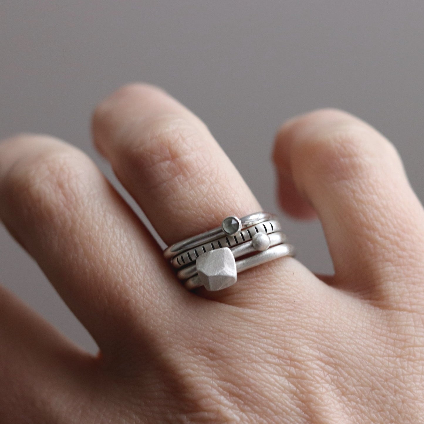 4U1 Spring vibes / prehnite / square/ ring